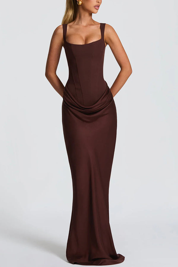 Elara | Maxi Abito con Scollo Quadrato